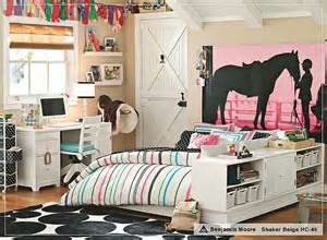 Horse Themed Bedroom